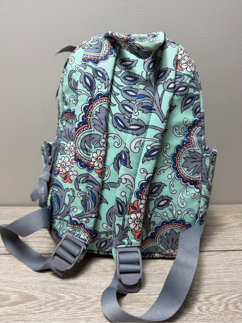 Vera Bradley Small Quilted Floral Mint Green Backpack. - Picture 5 of 10